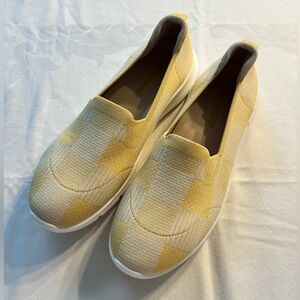 Spenco Lightweight Slip On Shies Like New Size 11